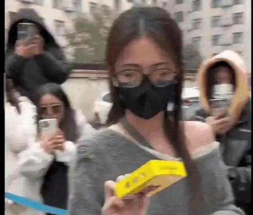 娱乐八卦吃瓜每日爆料,每日吃瓜爆料,明星幕后故事大公开  第3张 娱乐八卦吃瓜每日爆料,每日吃瓜爆料,明星幕后故事大公开  第3张